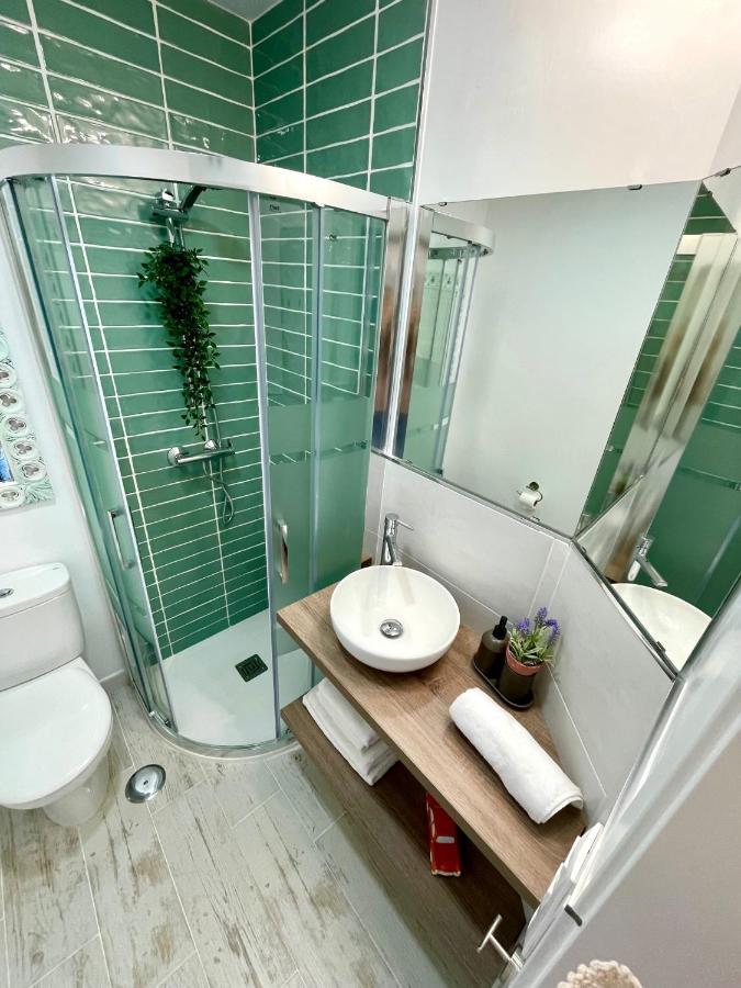 Gatu Premium Atico Caleta , Preferente Mayores De 25 Anos Y Familias Cádiz Exterior photo